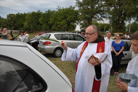 A közlekedők és járműveik is áldást kaptak a Maroshegyi templom búcsúnapján